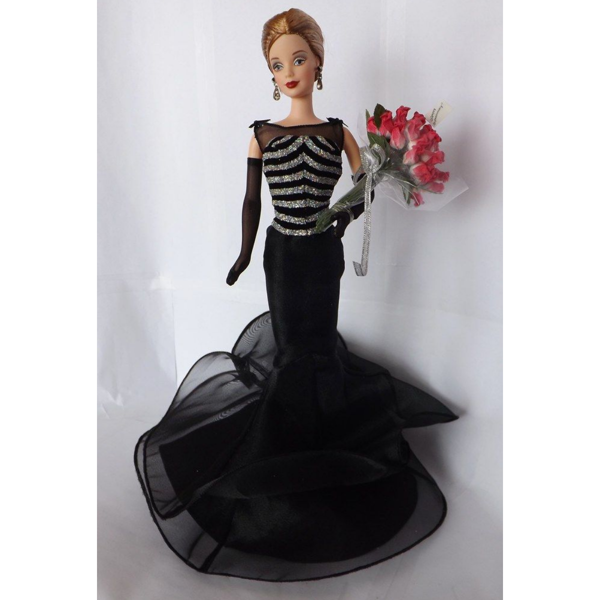 Кукла Барби коллекционная Barbie 40th Anniversary 1999 13880₽