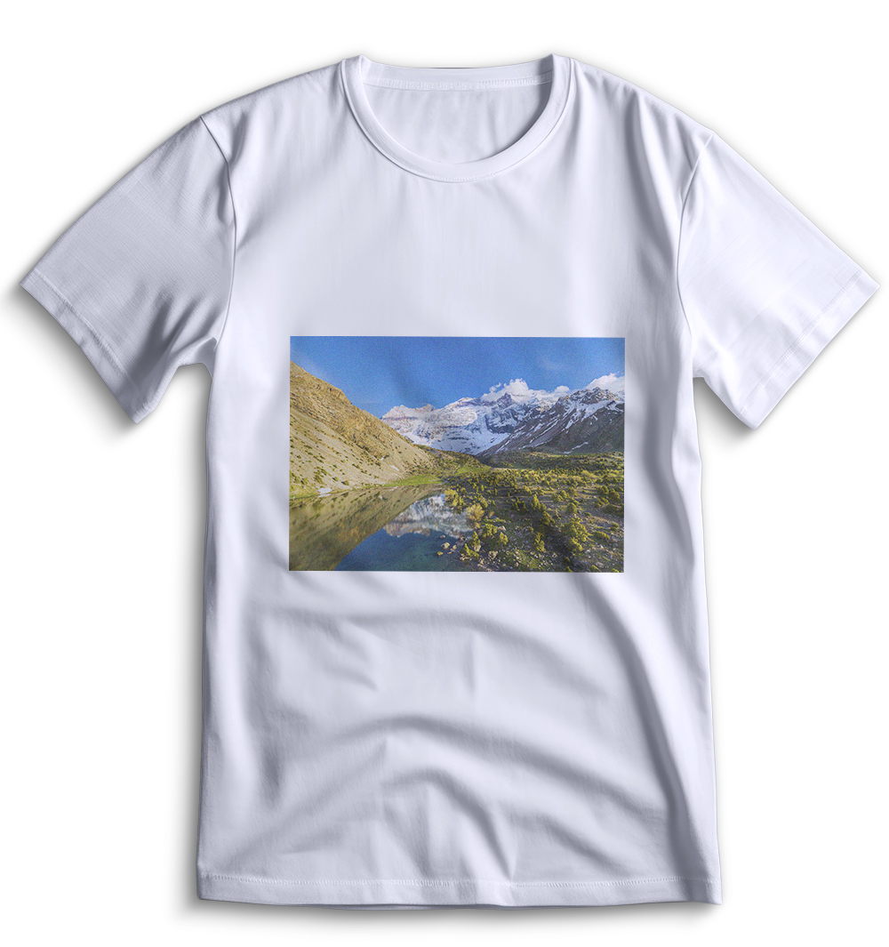 Белая футболка с изображением горного пейзажа, размер M, модель 0054 Top T-shirt.