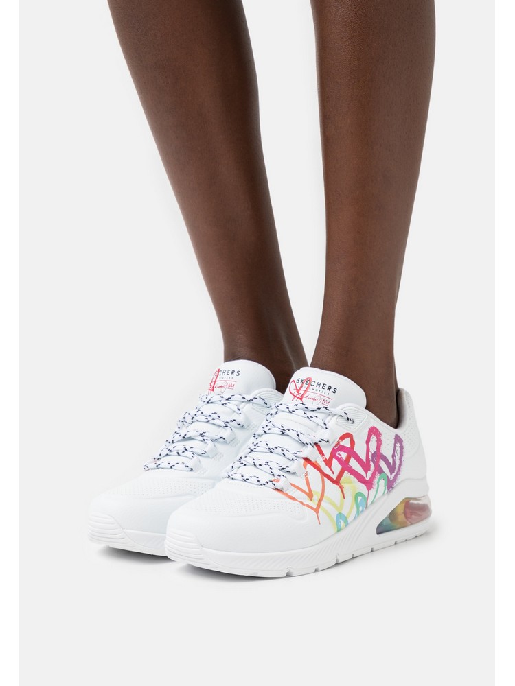 

Кроссовки женские Skechers SK211A0DP белые 40 EU, Белый, SK211A0DP