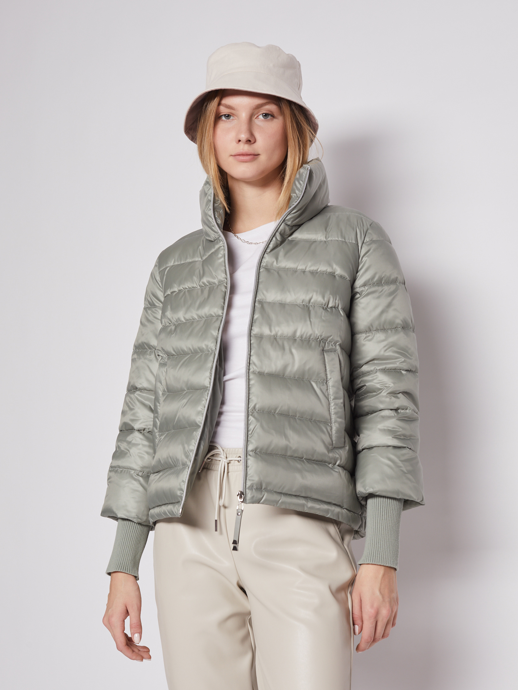 

Куртка женская Zolla 022125102194 хаки 2XL, 022125102194