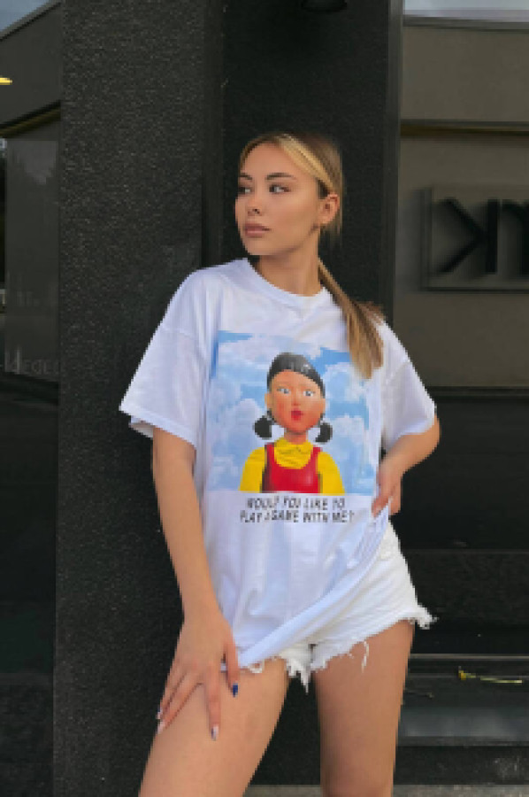 

Футболка женская Zechka zck0477-EKRU белая L (доставка из-за рубежа), Белый, zck0477-EKRU