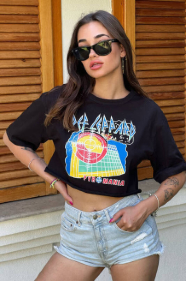 

Футболка женская Zechka zck0524-002 черная M (доставка из-за рубежа), Черный, zck0524-002