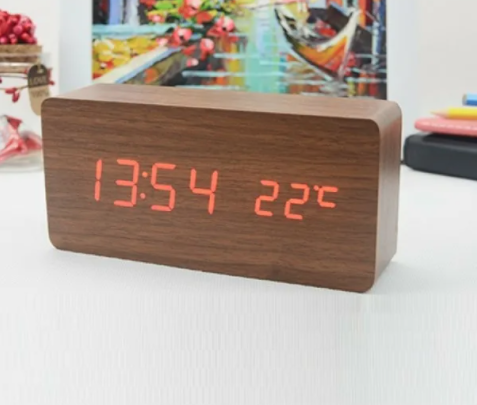 фото Цифровые настольные часы-будильник vst-865 (коричневые) daprivet