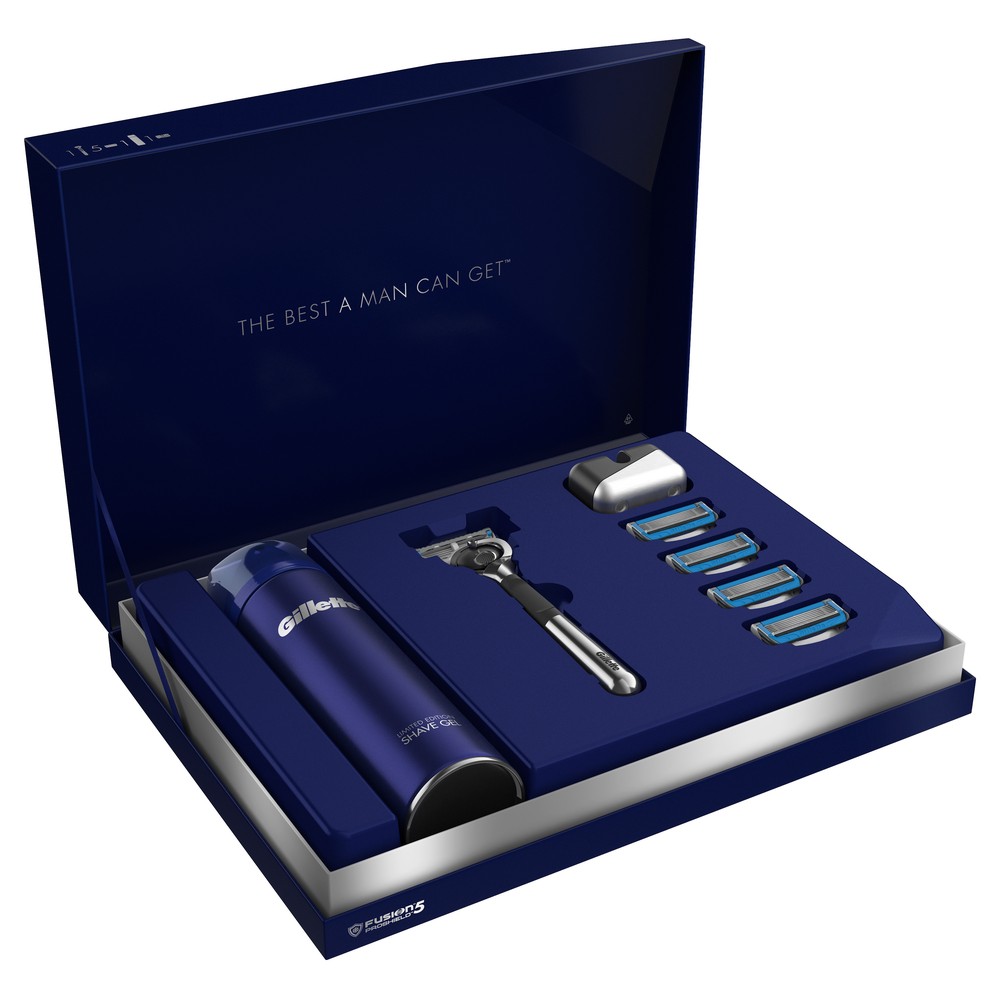 

Подарочный набор Gillette Fusion5 ProShield Chill Бритва+5 см.кас.+гель д/бритья+подставка