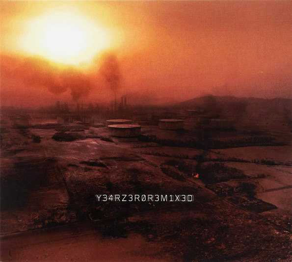 

Nine Inch Nails Y34RZ3R0R3M1X3D (CD+DVD)