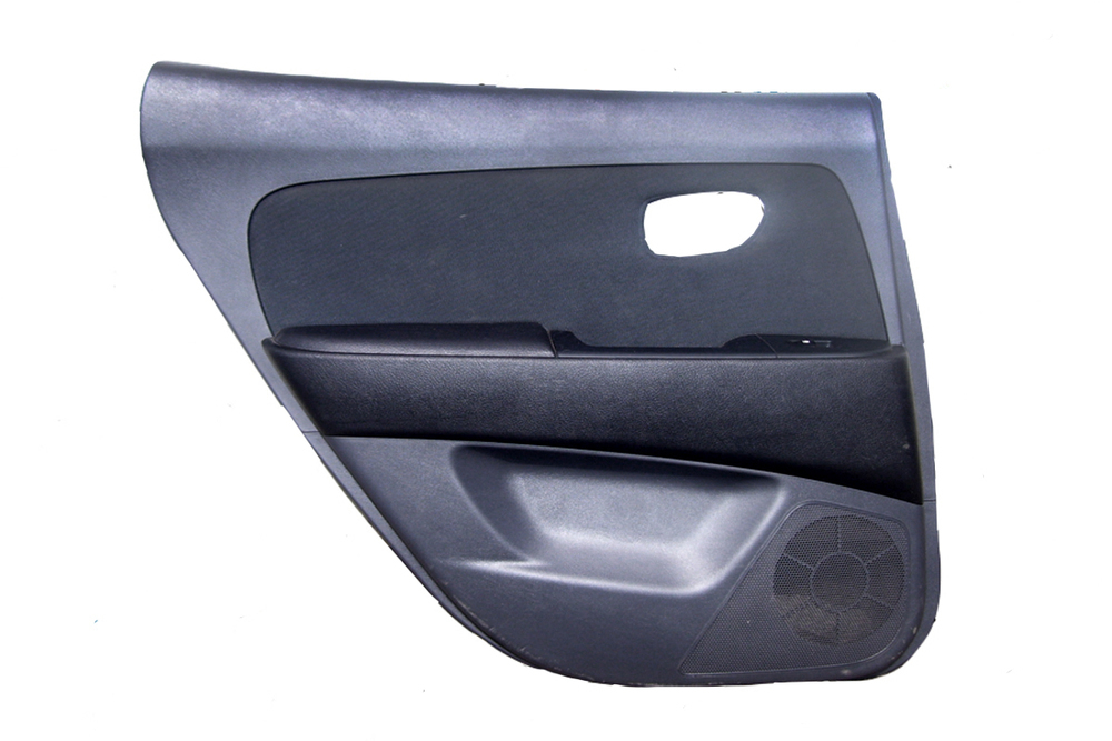 

Обшивка деталей салона и багажника Mazda kd456889xa02