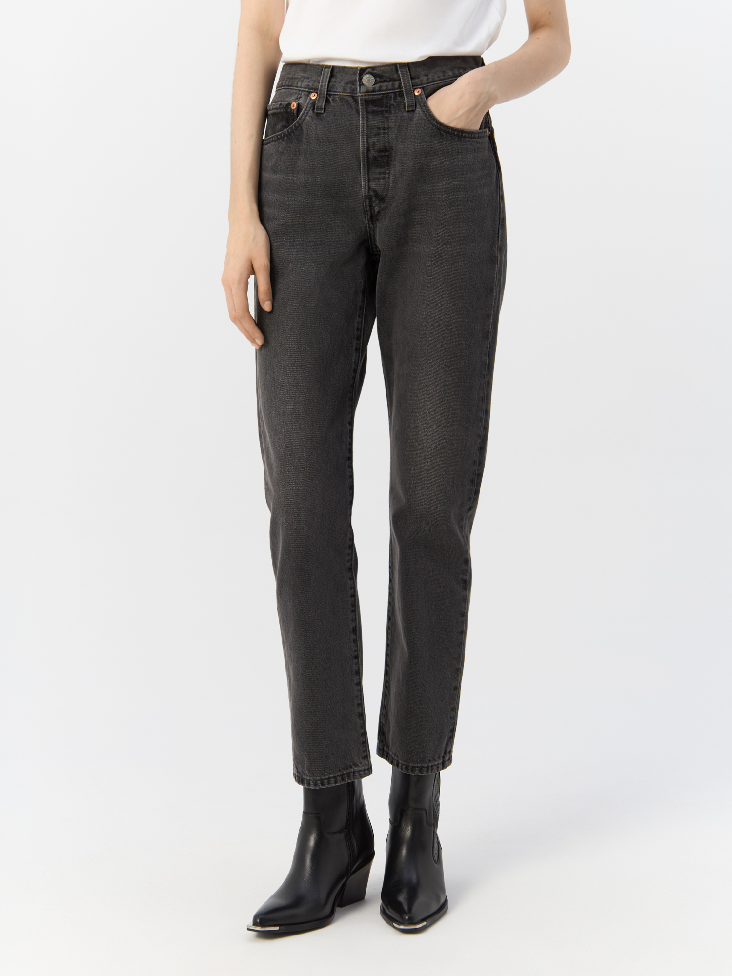 

Джинсы женские Levi's 12501-0452-30 черные 27/30, Черный, 12501