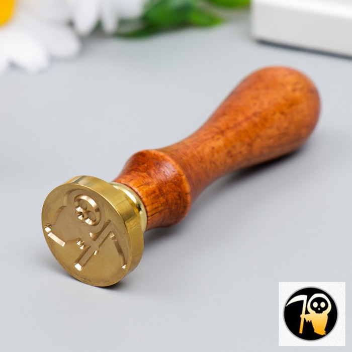 

Печать для сургуча с деревянной ручкой "Смерть с косой" 9х2,5х2,5 см, Коричневый