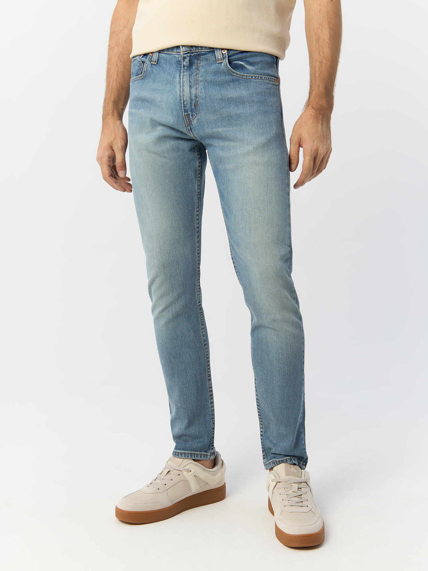 

Джинсы мужские Levi's 28833-0733-32 голубые 31/32, Голубой, 28833