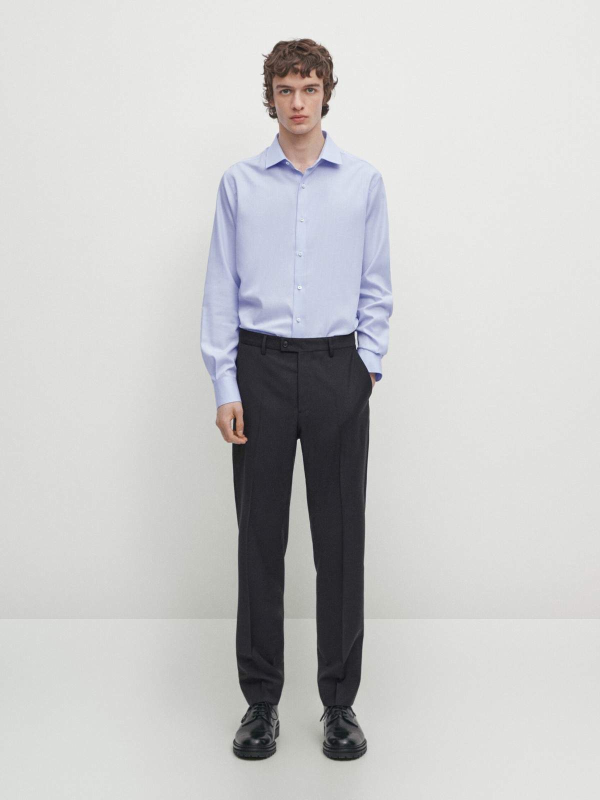 

Рубашка мужская Massimo Dutti 0154/189-I2024 голубая 39, Голубой, 0154/189-I2024