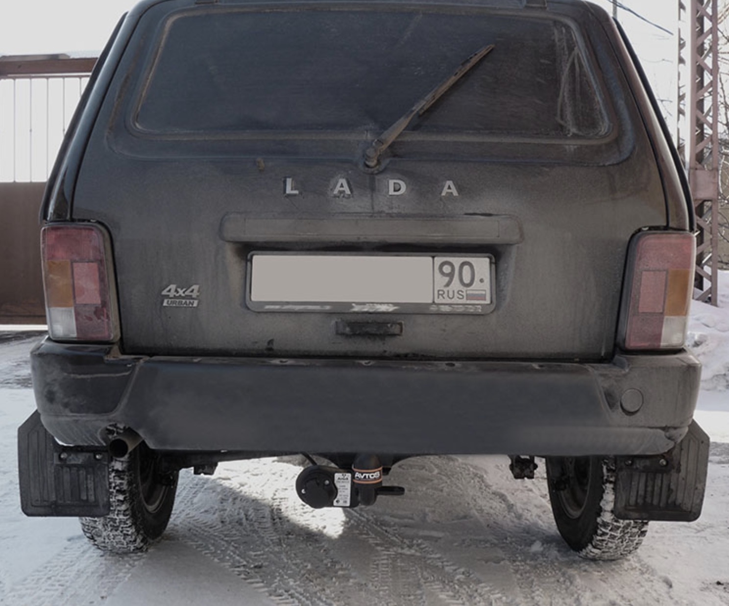 

Фаркоп на ВАЗ LADA 4x4 URBAN (2014-) (без электрики, паспорт/сертификат в комплекте) Автос