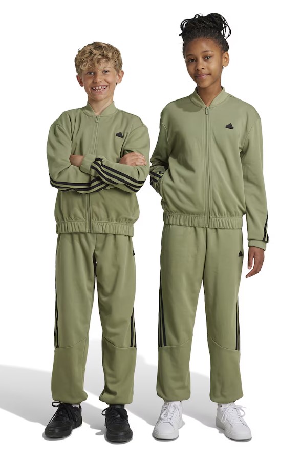 

Костюм Adidas для девочек, спортивный, IX3625, чёрный A98F, размер 164, 1 шт., Черный, IX3625