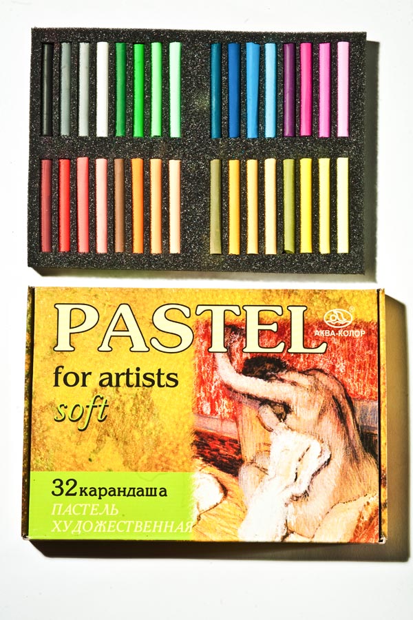 фото Пастель художественная аква-колор (32 цвета)
