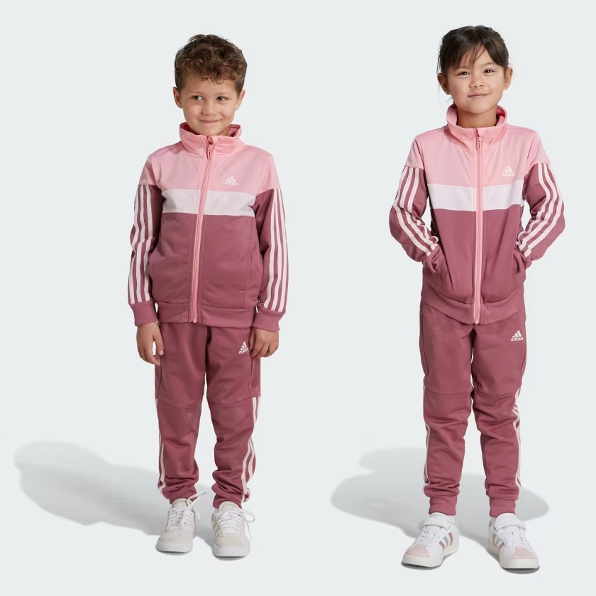 

Костюм Adidas для мальчиков, спортивный, IV7440, розовый AFAP, размер 122, 1 шт., IV7440
