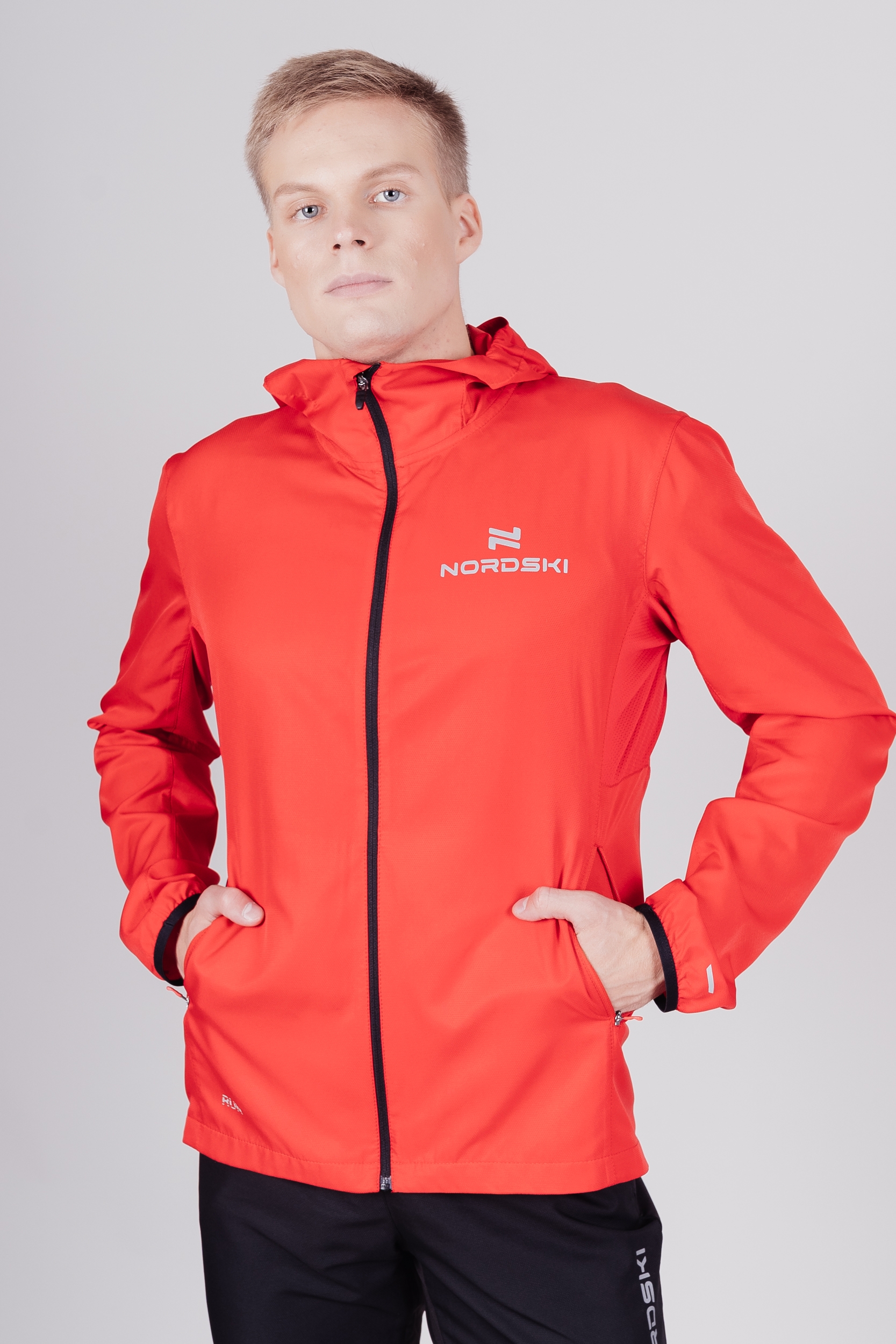 

Ветровка мужская NordSki Run красная 52, Run