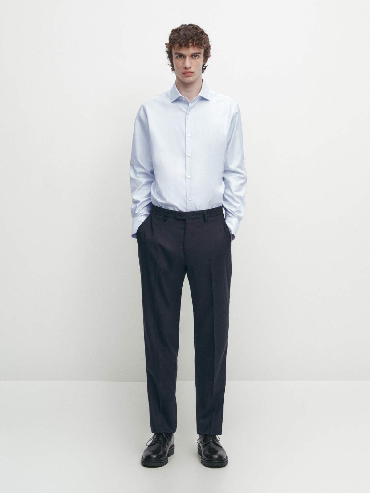 

Рубашка мужская Massimo Dutti 0185/185-I2024 голубая 41, Голубой, 0185/185-I2024