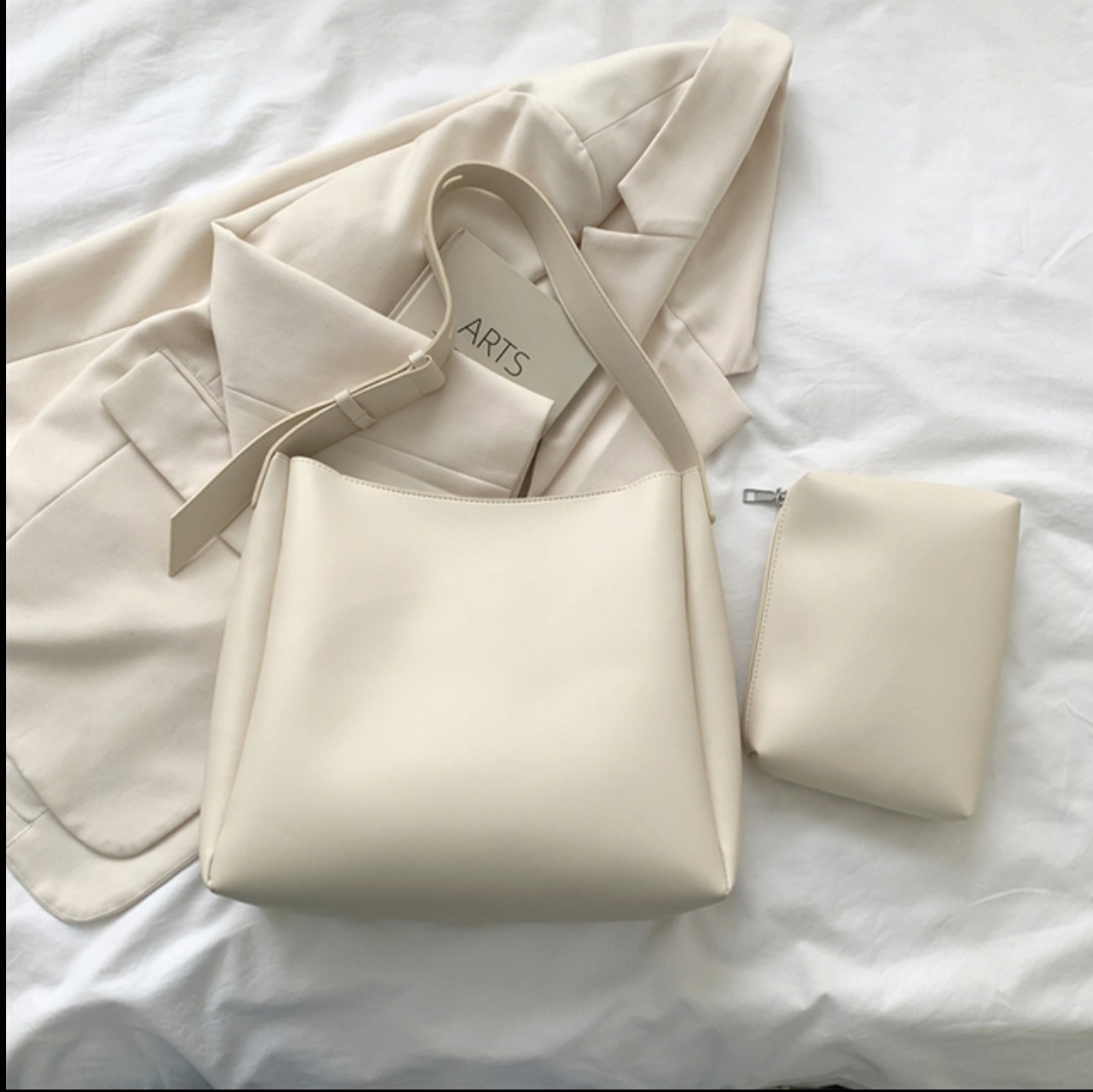 Сумка тоут женская Rokky Rabbit basic2024, белый