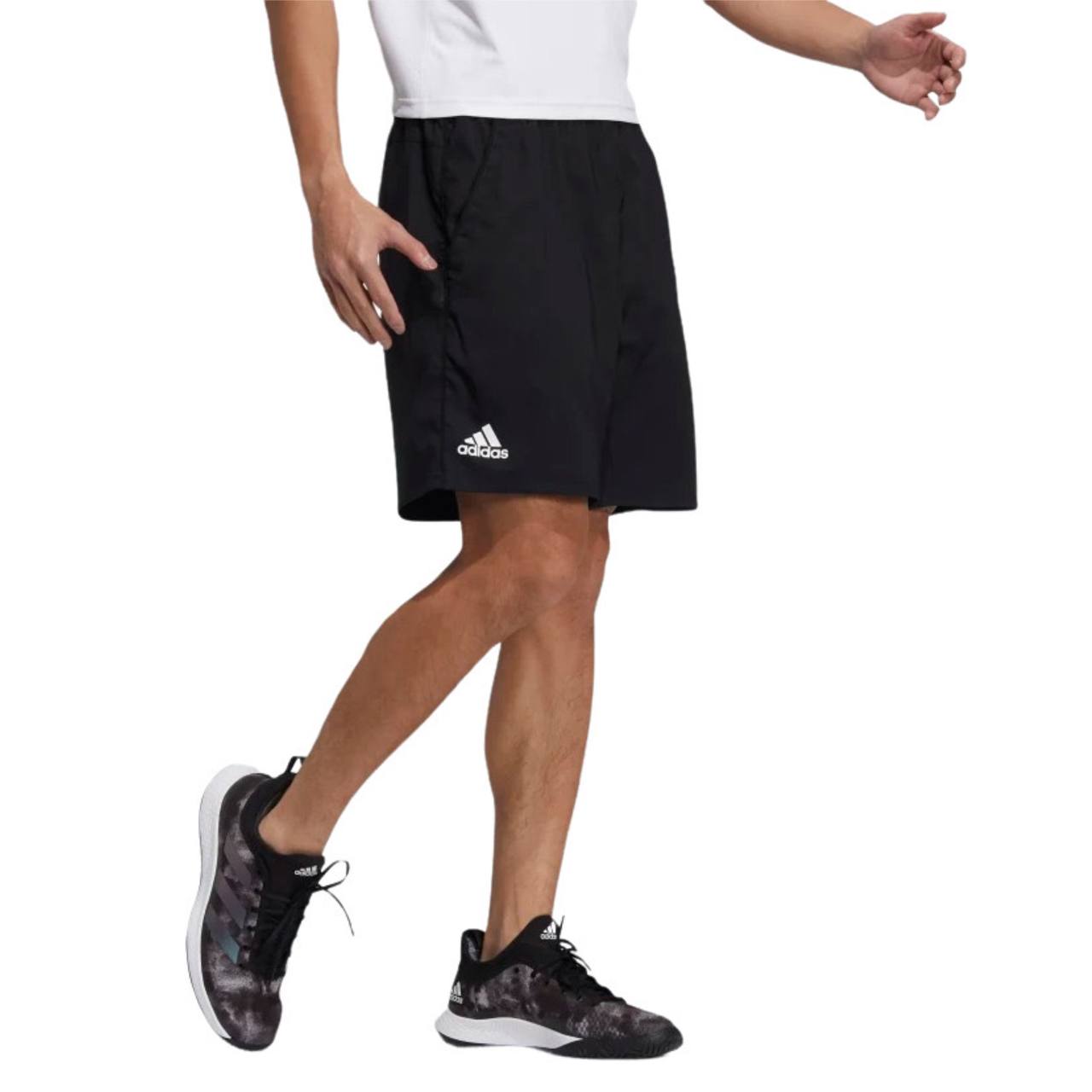 

Спортивные шорты мужские Adidas H35940 черные 46, Черный, H35940