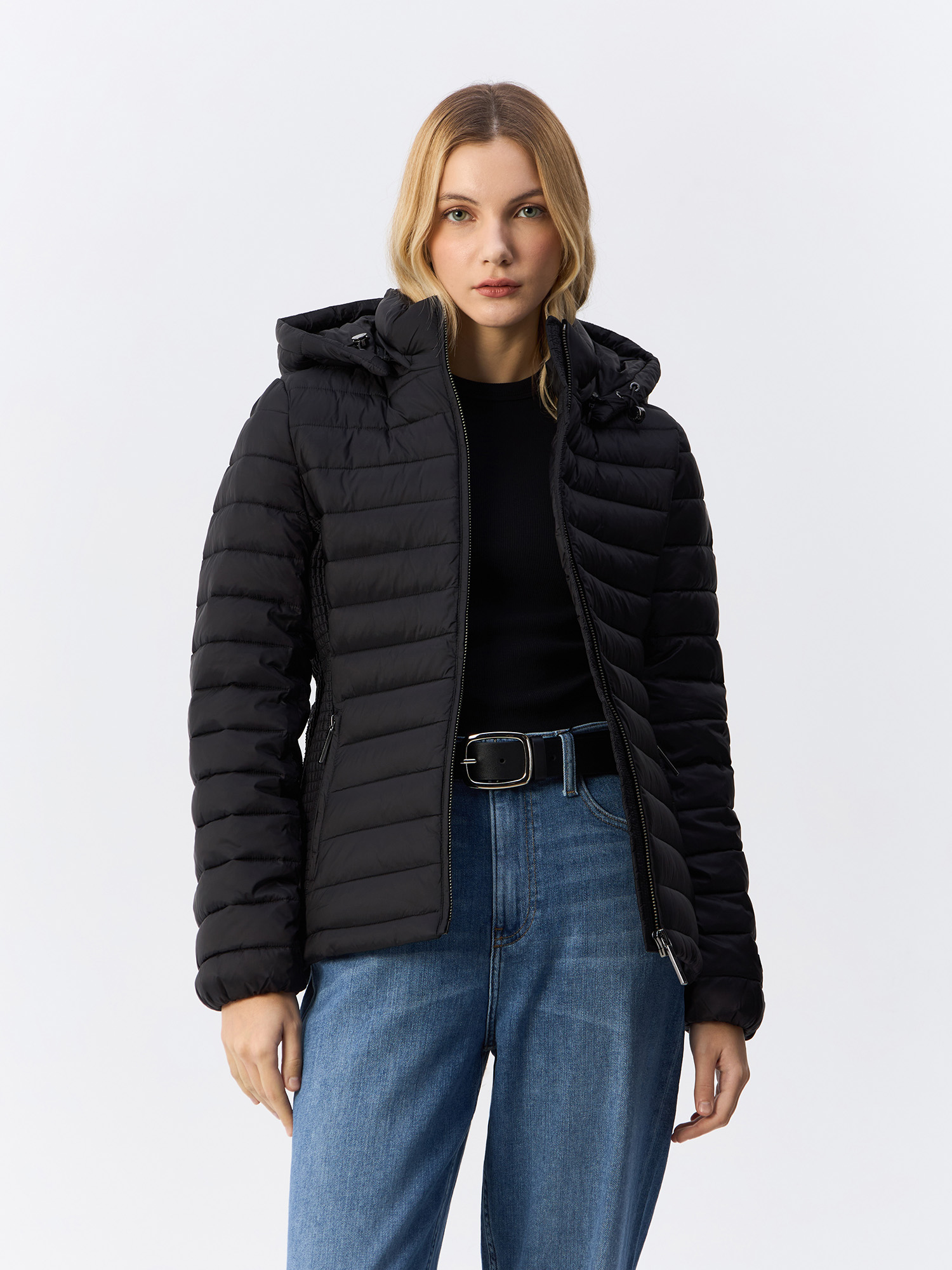 

Куртка женская Calvin Klein K20K207108 черная L, Черный, K20K207108
