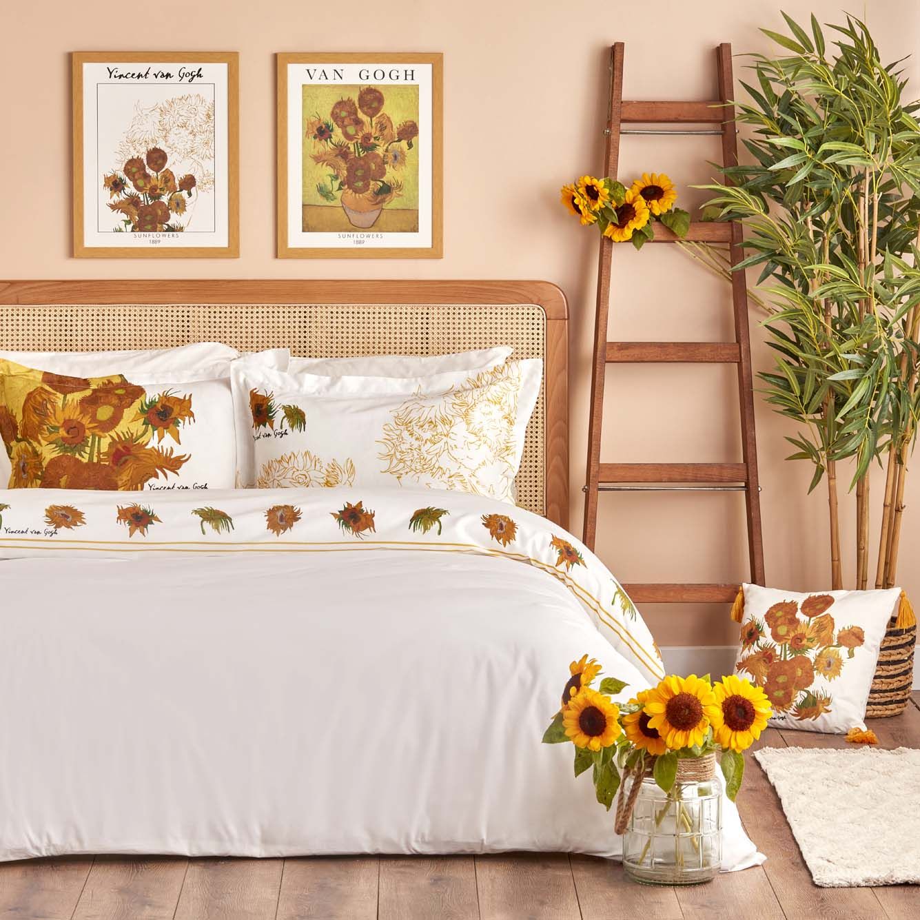 

Комплект постельного белья Bella Maison Ван Гог 200x220,Турция