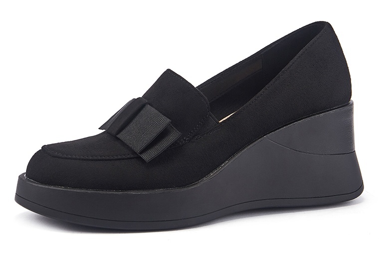 

Туфли женские T.Taccardi K1144LC-3JA черные 41 RU, Черный, K1144LC-3JA
