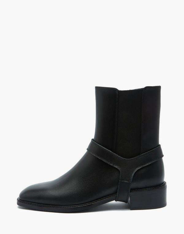 

Ботинки женские Mascotte 172-2263722-3199M черные 36 RU, 172-2263722-3199M