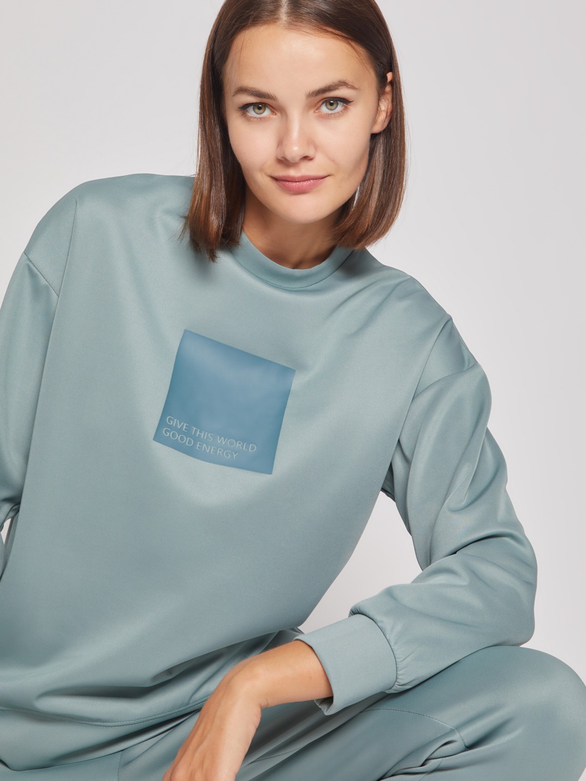 

Свитшот женский Zolla 022114126041 зеленый M, 022114126041