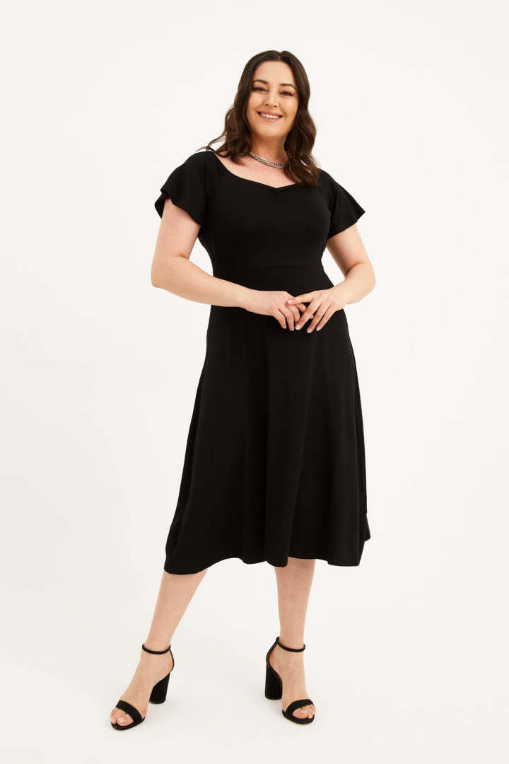 

Платье женское My Line Moda 1526 черное 3XL, Черный, 1526