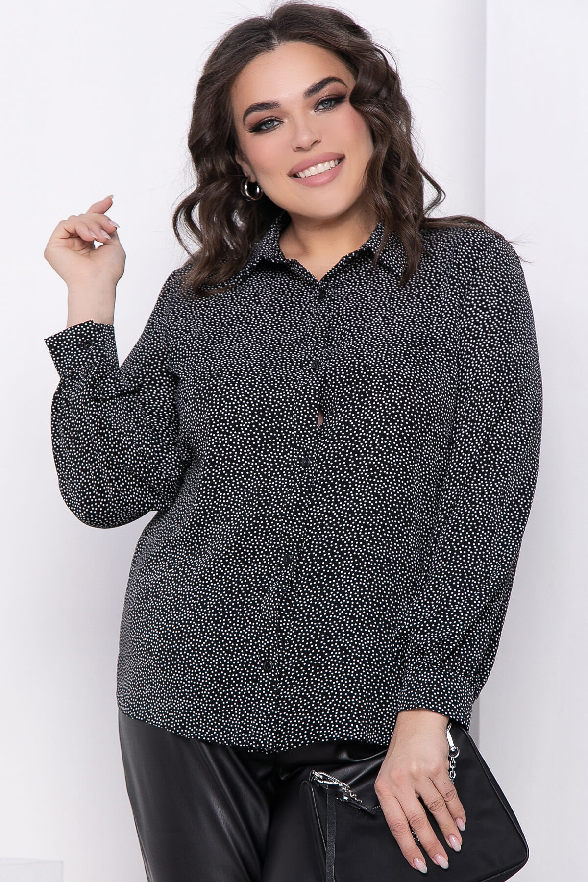 

Блуза женская LT Collection Алтея черная 50 RU, Черный, Алтея
