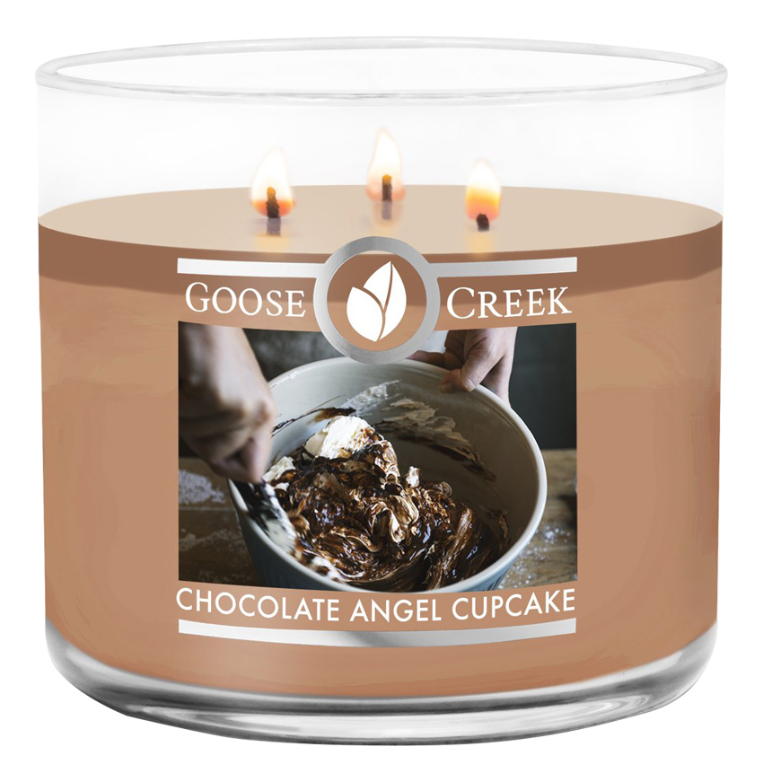 фото Ароматическая свеча goose creek chocolate angel cupca (шоколадный кекс с ангелом)