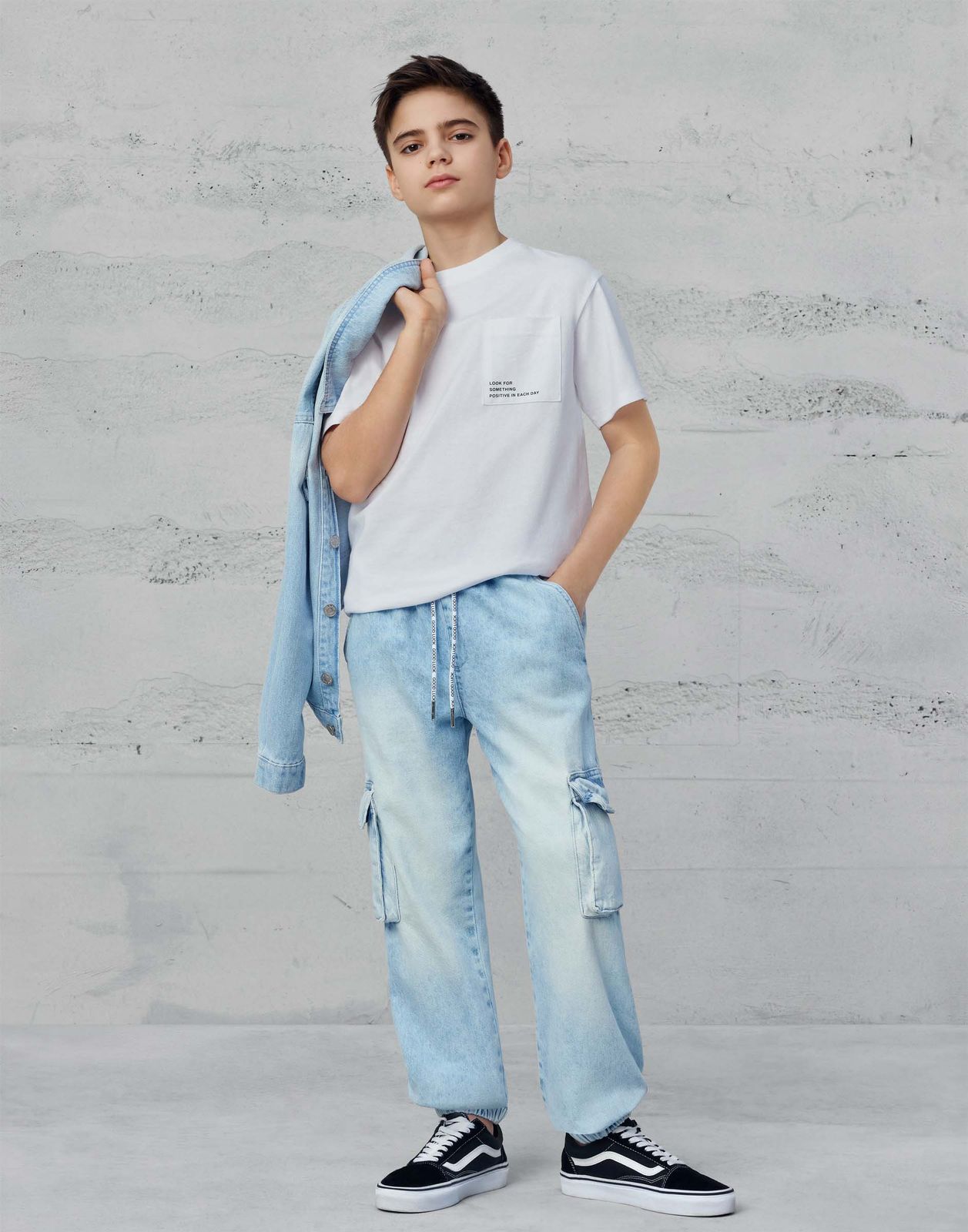 

Джинсы детские Gloria Jeans BJN015889, синий/лайтайс/, 98, BJN015889