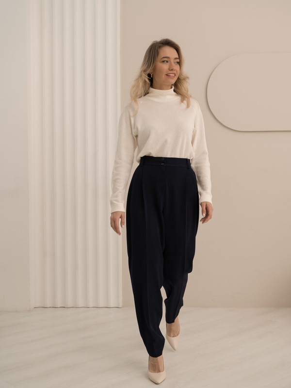 Брюки женские Модный дом Виктории Тишиной Анжелика синие 44 RU