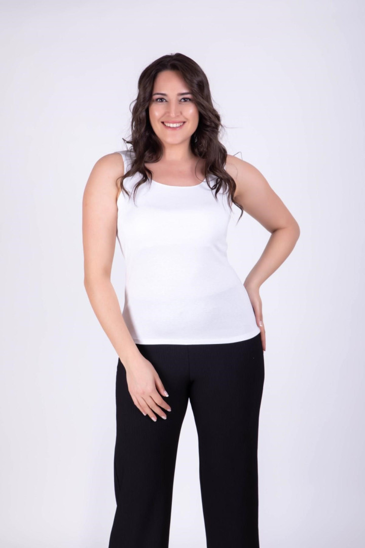 

Майка женская My Line Moda 481 белая XL (товары доставляются из-за рубежа), 481