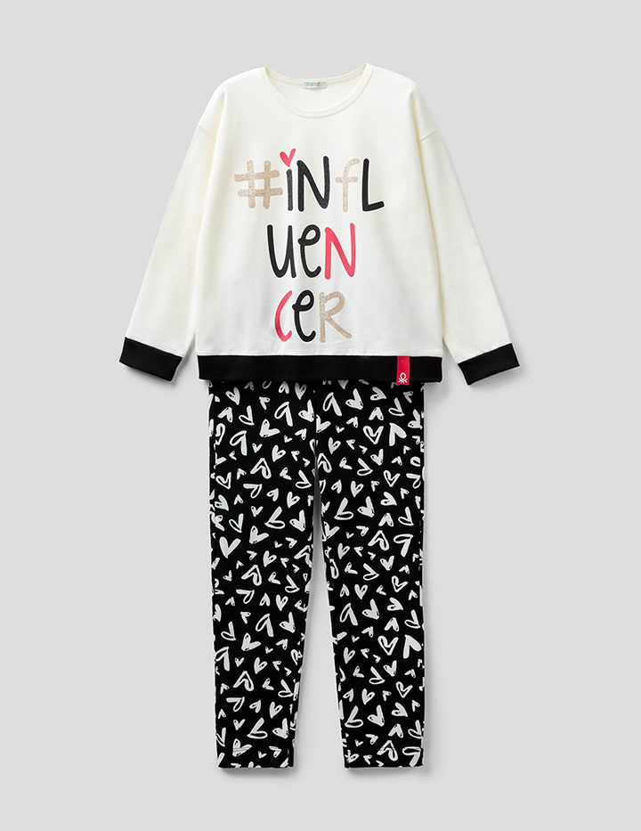 

Пижама для девочек Benetton цв. разноцветный р.98, 21A_3I8X0P2FV