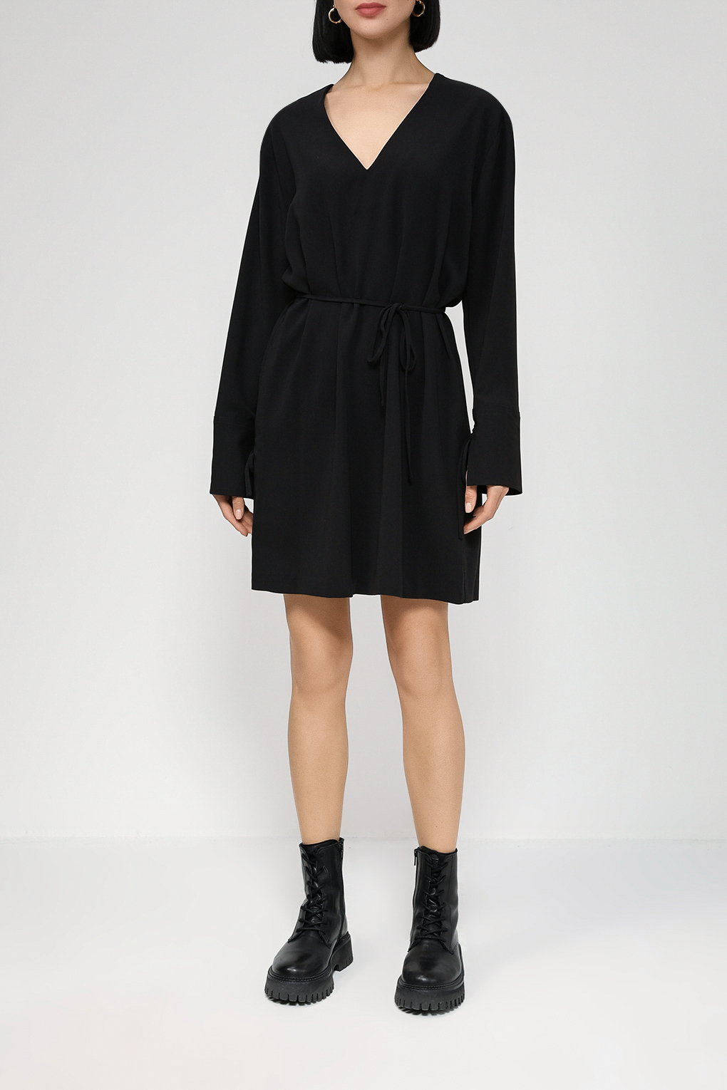 

Платье женское Calvin Klein K20K205841 черное 36, Черный, K20K205841