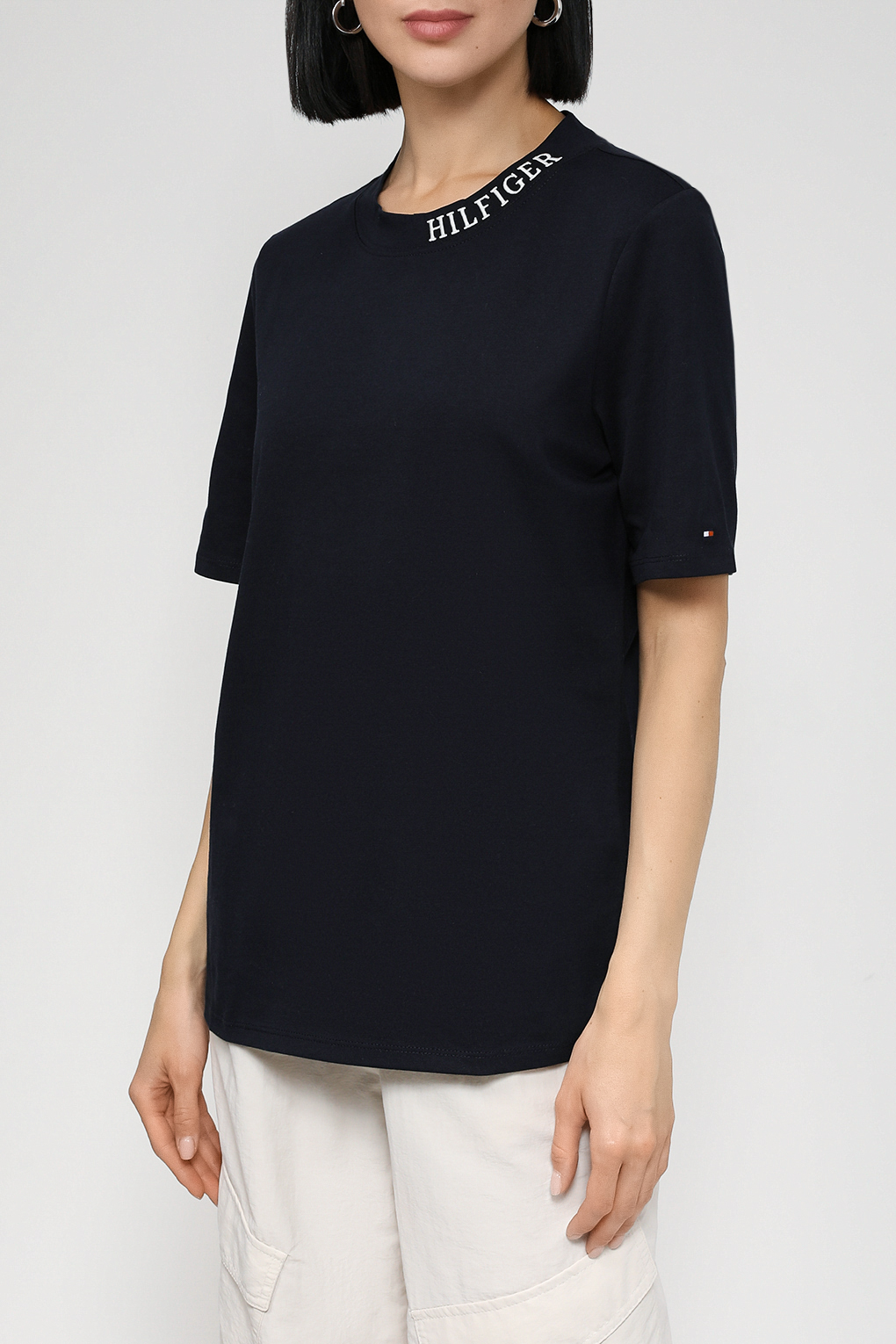 

Футболка женская Tommy Hilfiger WW0WW38865 синяя XS, Синий, WW0WW38865