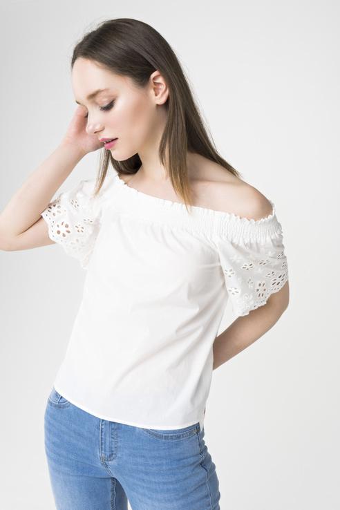 

Блуза женская ZARINA 8225090320001 белая 44 RU, 8225090320001