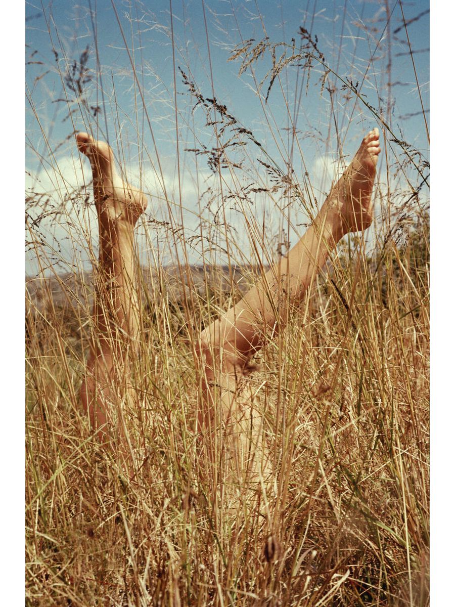 

Интерьерная фотокартина Dega Ноги 30х45 на холсте, PB_LU_01_H