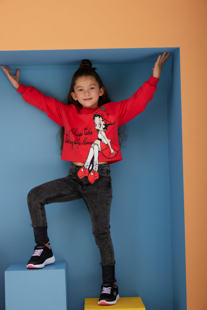 

Толстовка LittleStar L11823K2855 оранжево-красные 10-11 лет (доставка из-за рубежа), L11823K2855