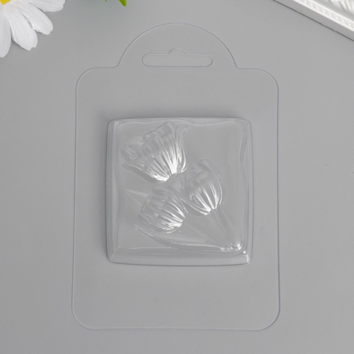 

Пластиковая форма "Тюльпаны"