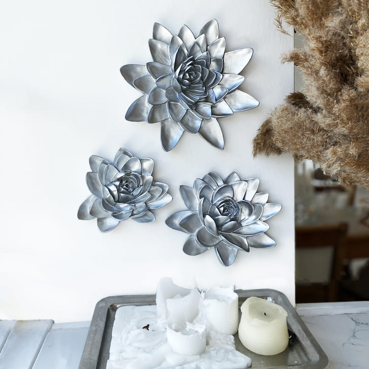 Настенный декор Цветы лотоса 3d панно набор из 3 шт. цвет Серебро