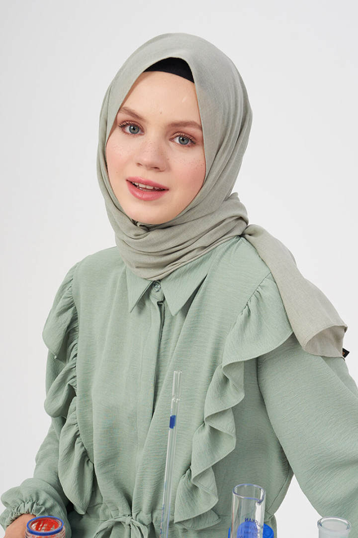

Палантин женский MADAME POLO 6144, оливковый (доставка из-за рубежа), 6144