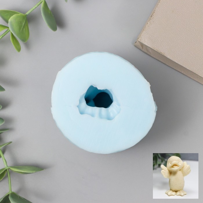 

Молд силикон "Утенок" 4,5х3,5х5,2 см МИКС, Синий;оранжевый