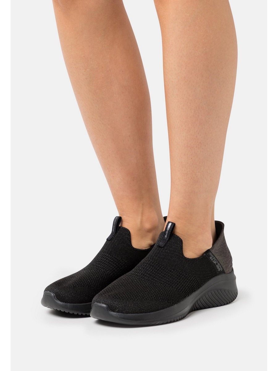 

Кроссовки женские Skechers SK211A0EF черные 41 EU, Черный, SK211A0EF