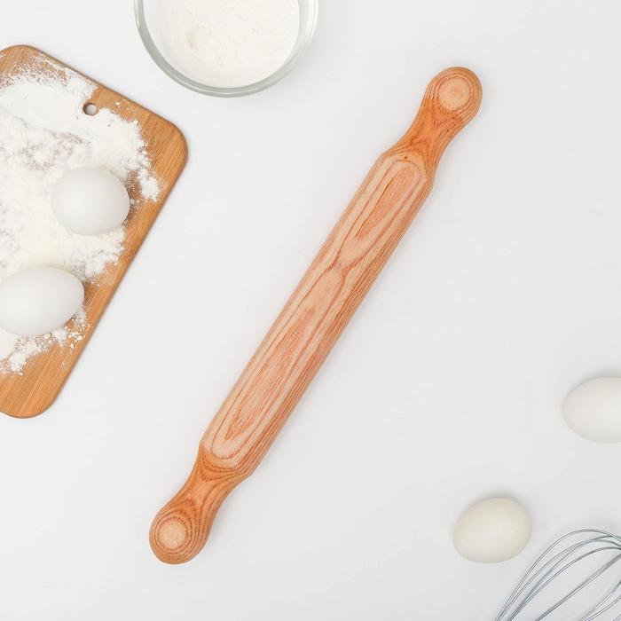 

Скалка деревянная, 40×4,5 см, фигурные ручки