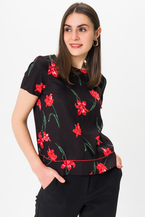 

Блуза женская Vero Moda 10211991 черная S, 10211991