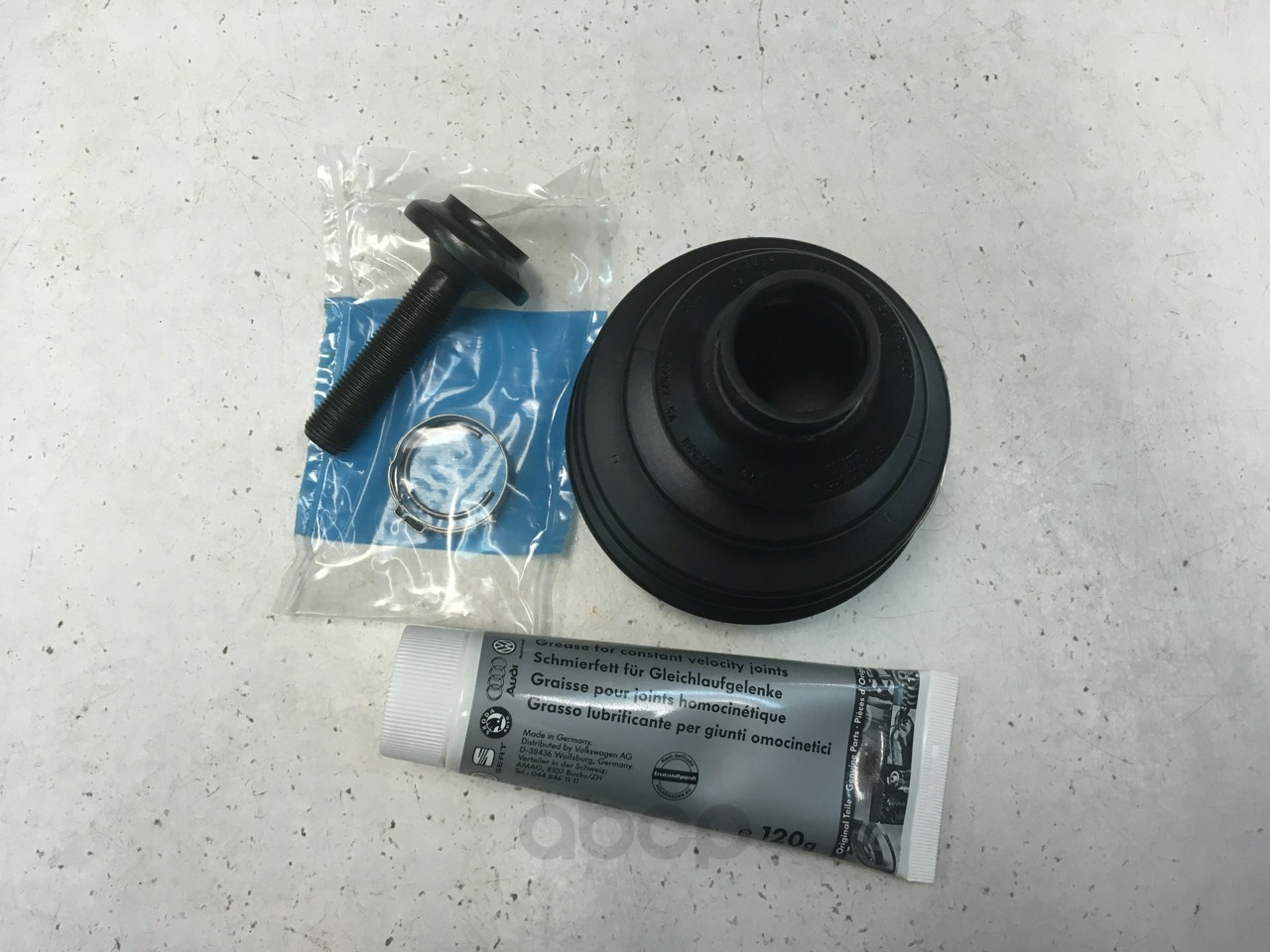 

Пыльник VAG 8K0498203