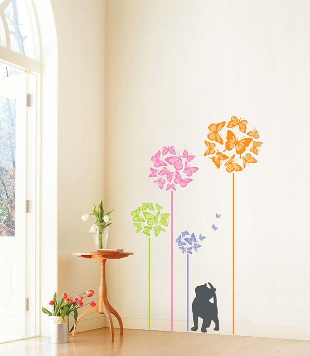 Виниловая наклейка на стену Home-decors Цветы из бабочек и кот 90х110 см