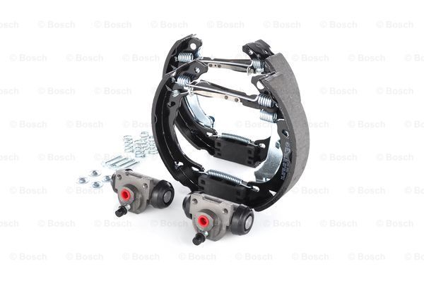 

Комплект тормозных колодок BOSCH 0 204 114 645