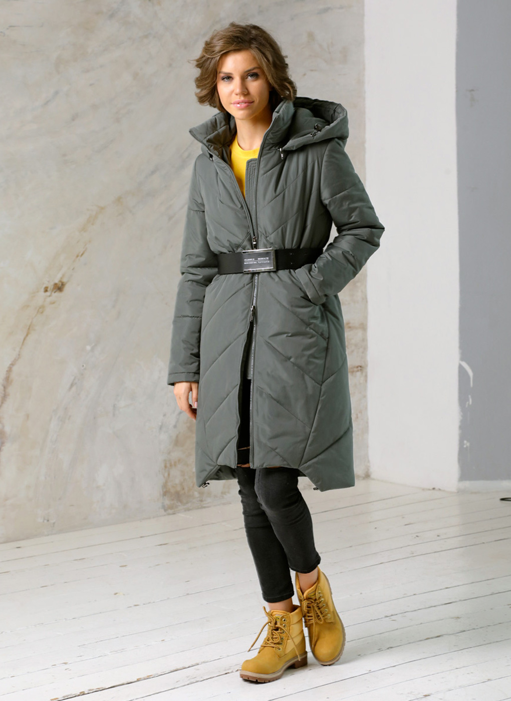 

Пальто женское Каляев 65352 зеленое 52 RU, Зеленый, 65352